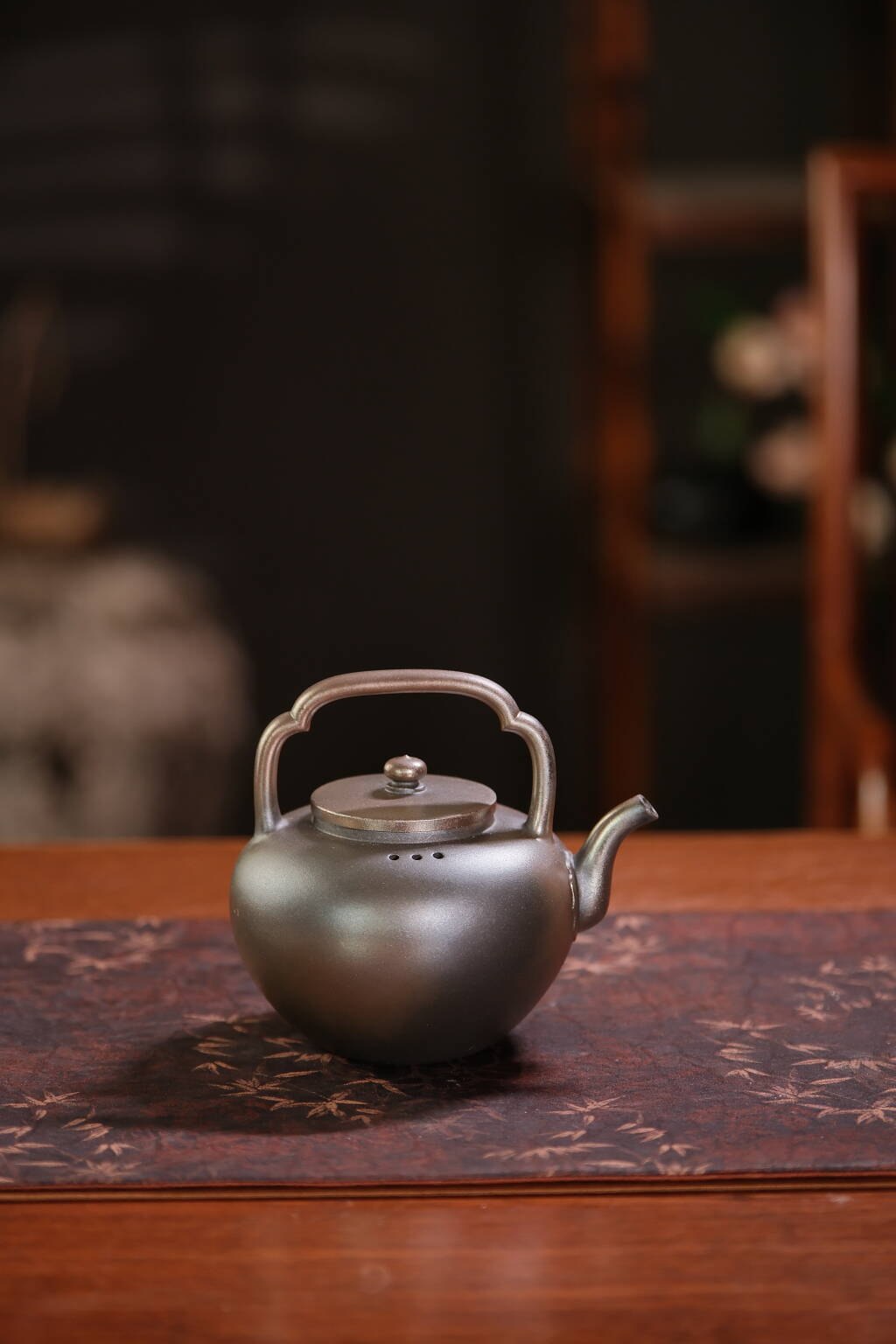 提梁壶细节一