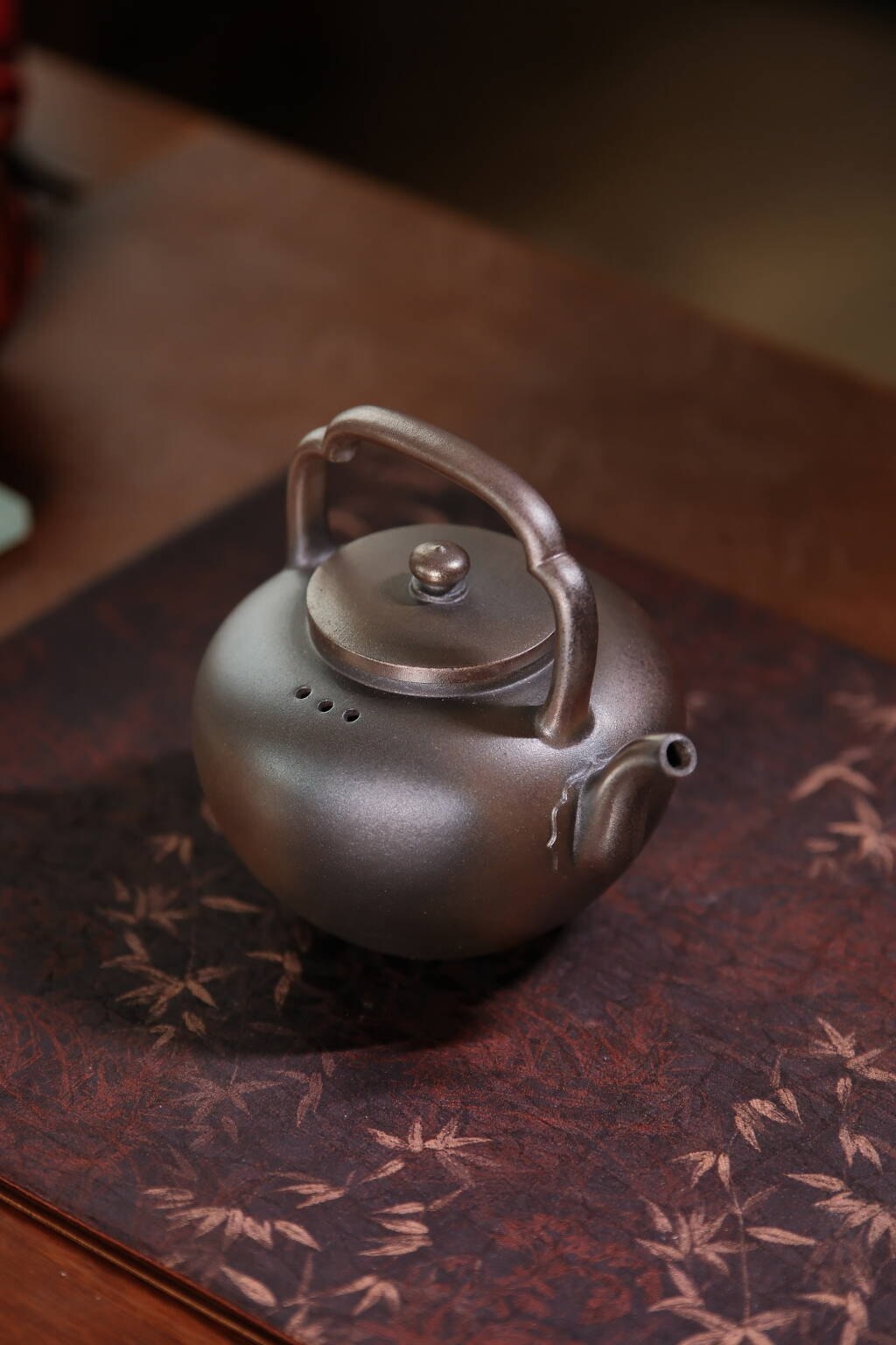 提梁壶细节三